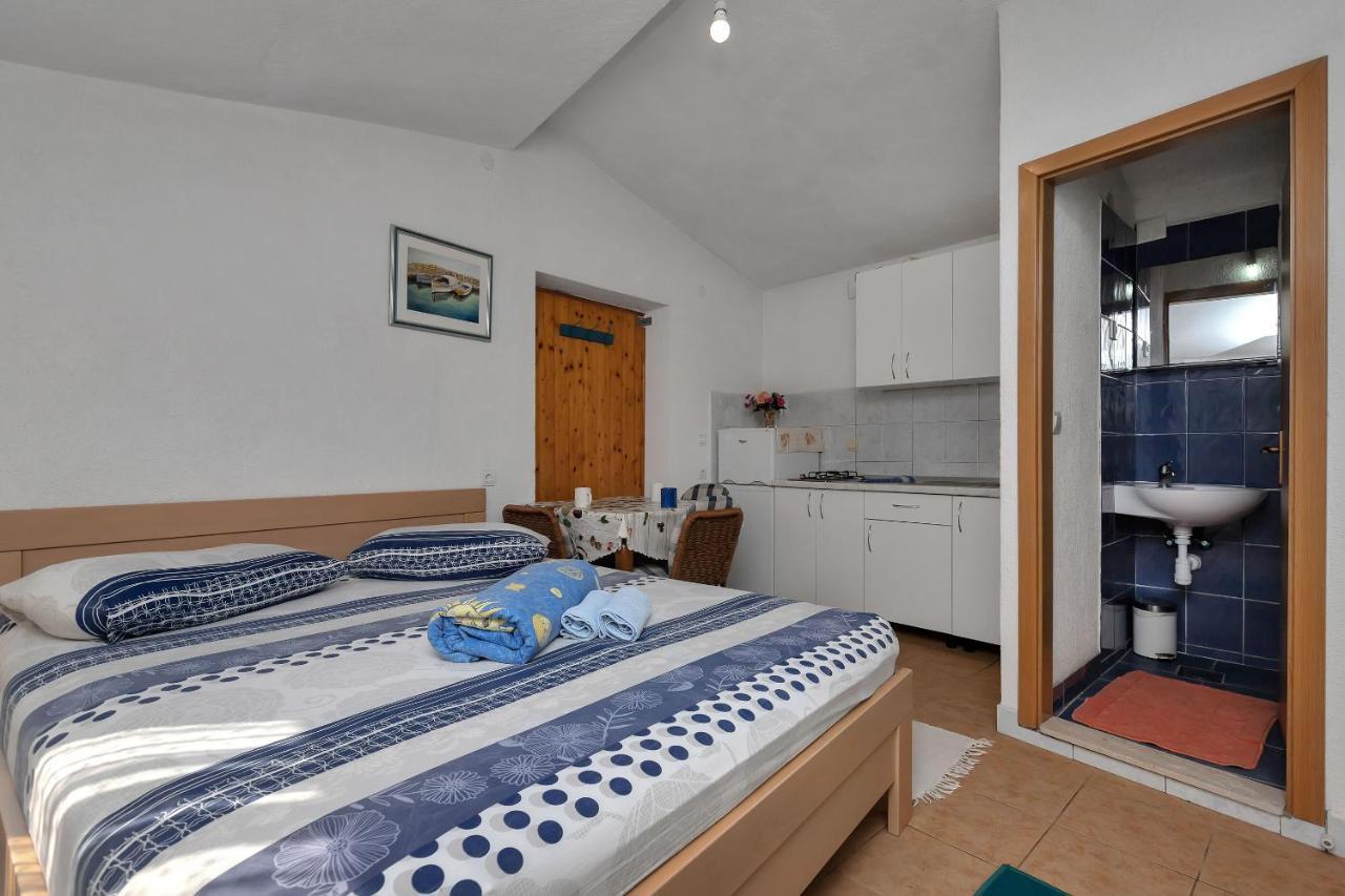 Apartments Nikola Bogomolje Zewnętrze zdjęcie